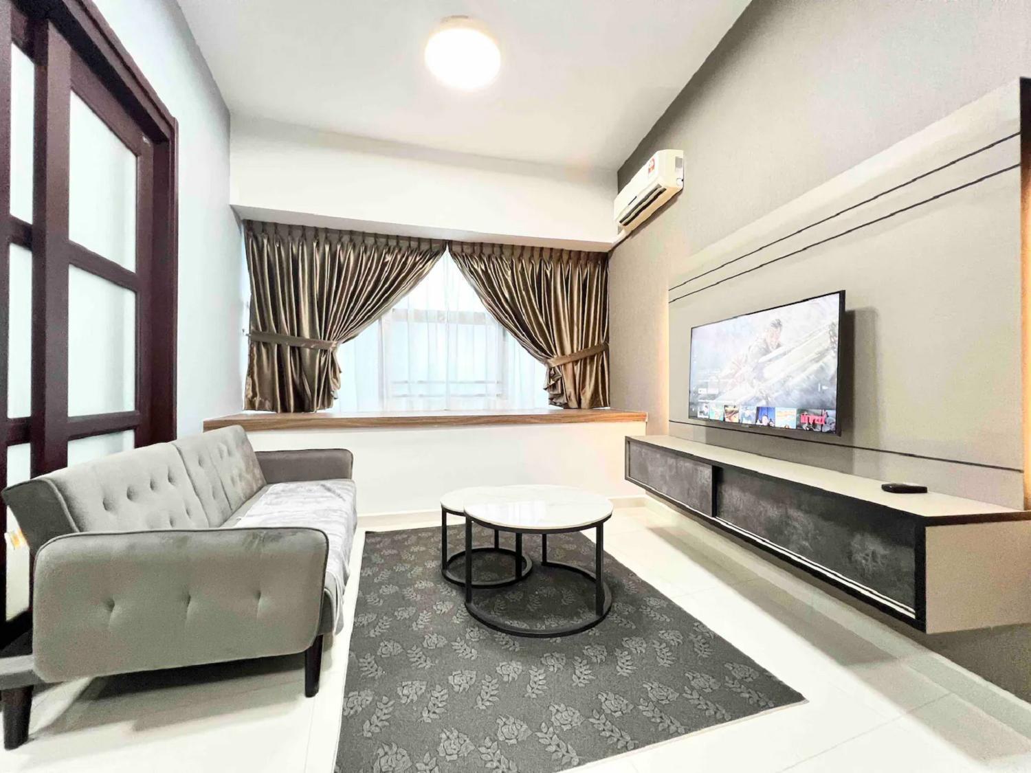 Country Garden Danga Bay By Luxecocoo Ck Pangsapuri