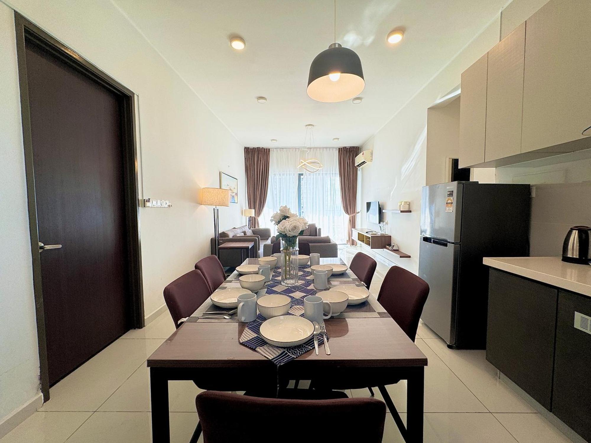 Pangsapuri Country Garden Danga Bay By Luxecocoo Ck Johor Bahru